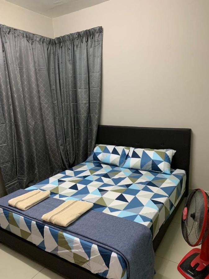 La 1 Homestay Putrajaya Dwiputra エクステリア 写真